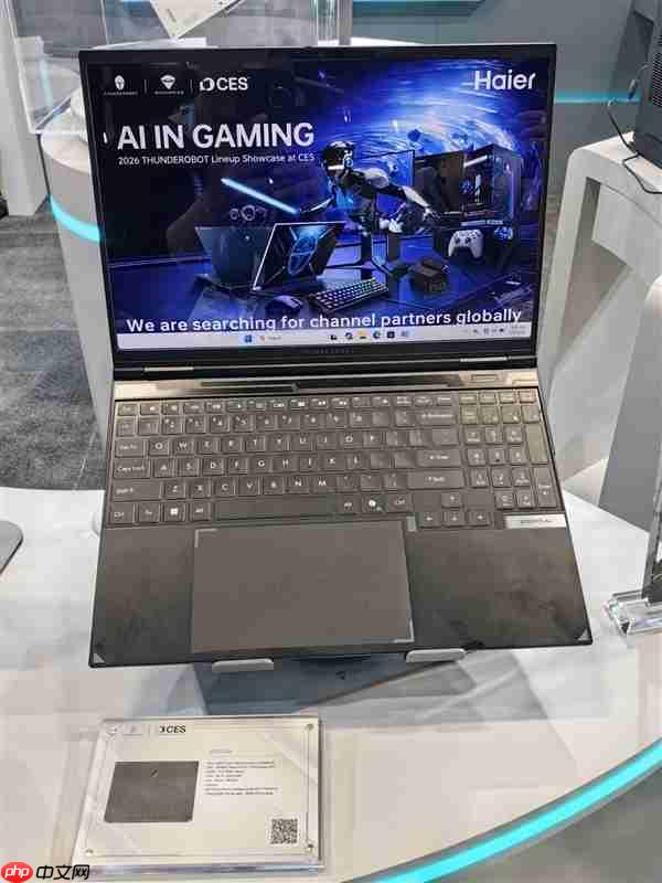 雷神ZERO Air轻薄游戏本实机首秀：仅1.58kg 160W双满血性能释放