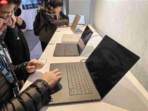 戴尔重新推出XPS笔记本：双层OLED屏 配酷睿Ultra 3系列处理器