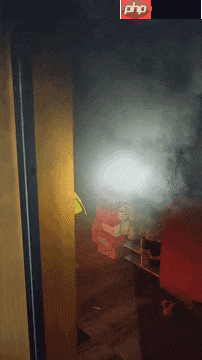 客厅凌晨3点突然起火 罪魁祸首竟是常年“待机”的路由器