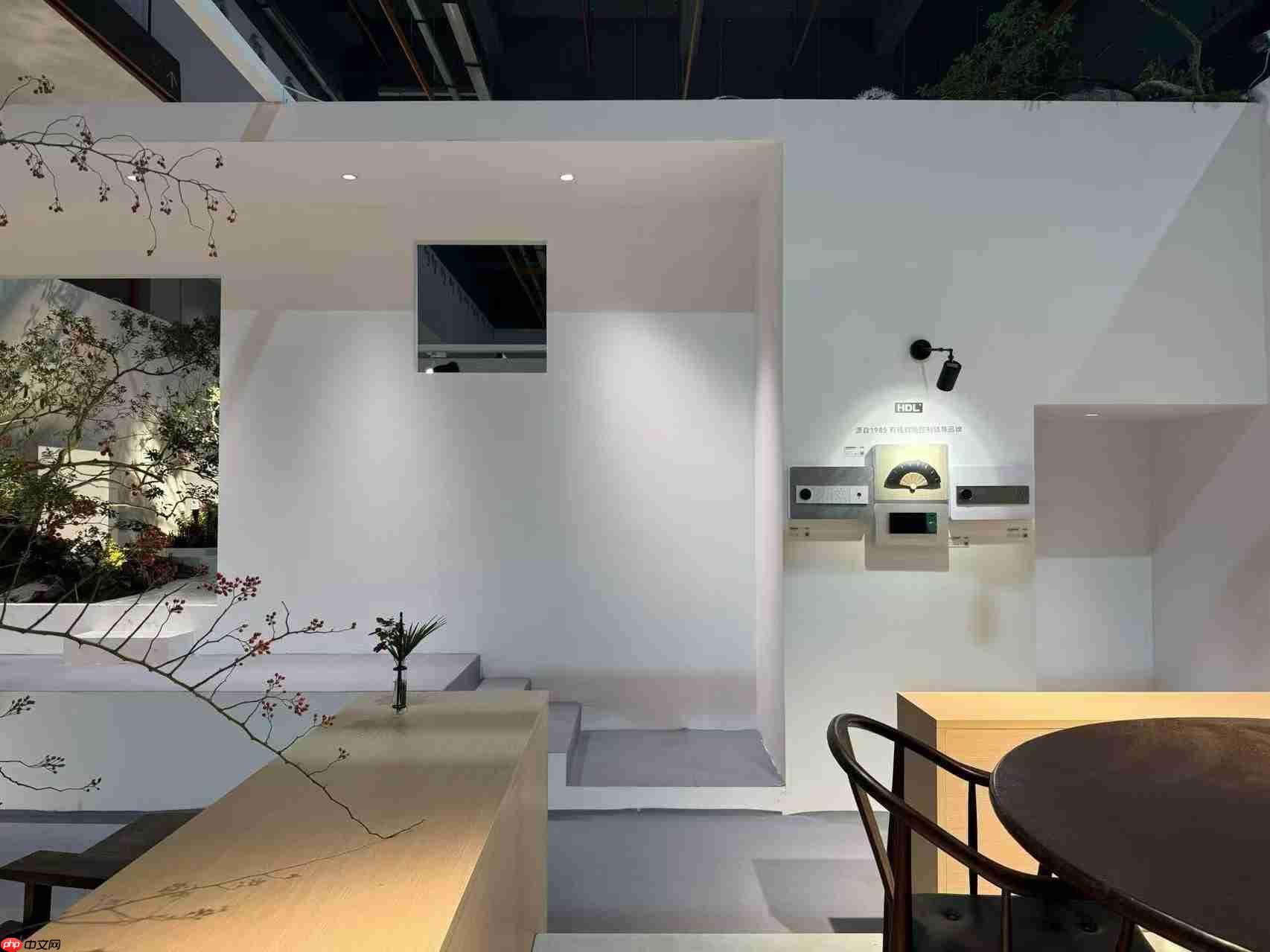 河东科技HDL亮相2025广州设计周,智能照明描绘“城市居山”诗意栖居