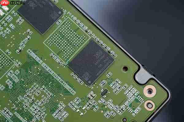 SATA SSD顶尖水平!长江存储SE006 960GB图赏