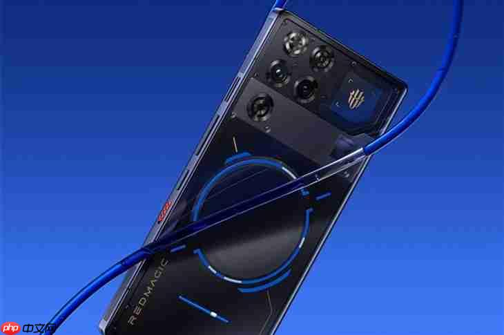 红魔11 Pro+手机成24+1TB独苗 红魔姜超：友商一台都没有