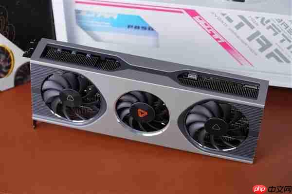 国产GPU第一股 摩尔线程上市首日：中一签可赚超28万！