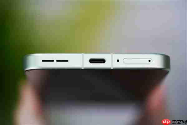 全球首发第五代骁龙8!一加Ace 6T图赏