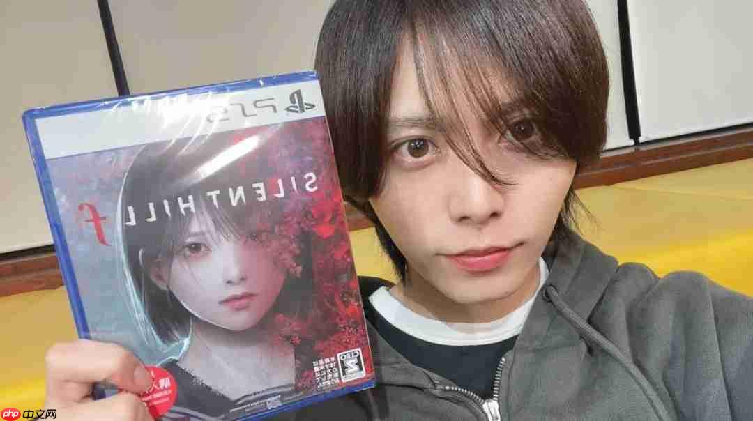 寂静岭f男主演员成流量密码，直播玩游戏引热议