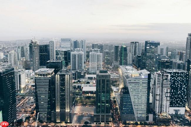 菲·凡｜从“货物之港”到“算力之锚”，一座智算中心与数字丝路的时代交响