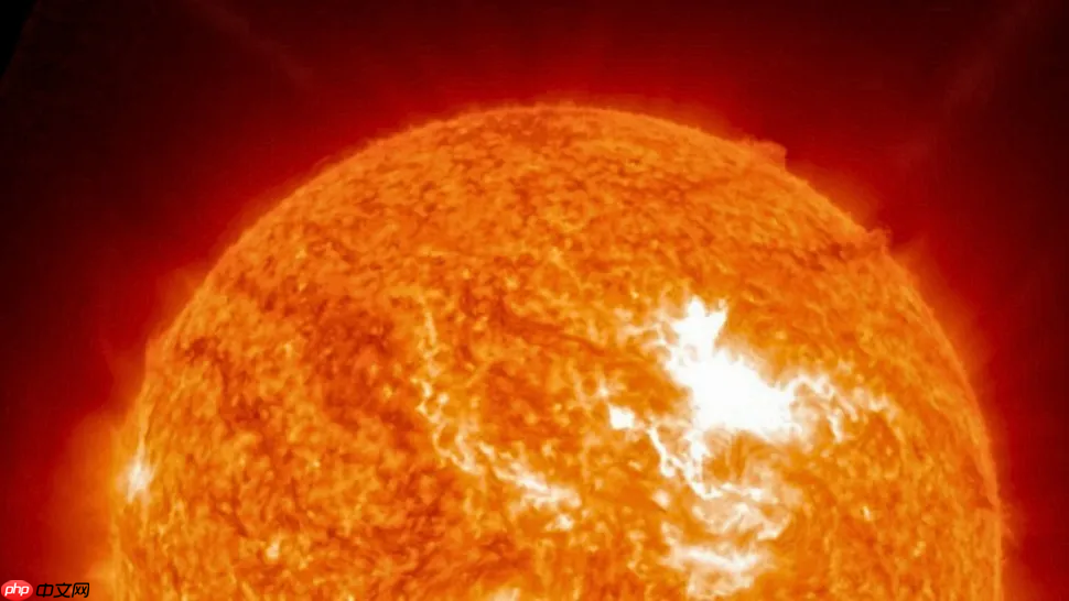 2025 年最强太阳耀斑爆发,引发非洲和欧洲多地无线电中断