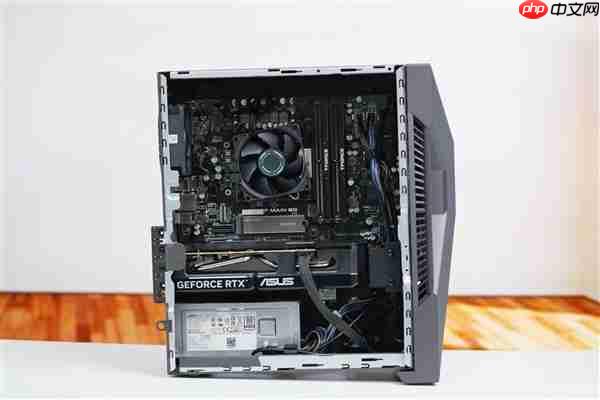 侧透面板+炫彩光带！华硕天选6X台式机图赏