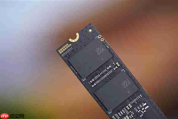 疾速7400MB/s！长江存储致态TiPlus7100s 2TB SSD图赏