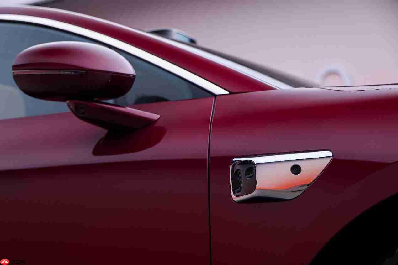 新款享界S9正式开启小订,以“豪华满配”发起降维打击