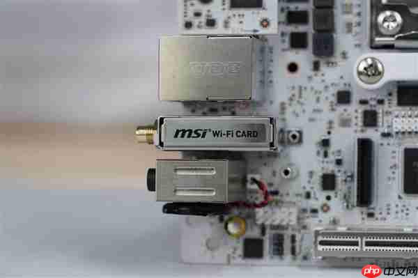 支持10000MT/s内存！微星MPG X870I EDGE TI EVO WIFI主板图赏