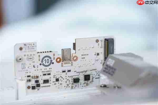 支持10000MT/s内存！微星MPG X870I EDGE TI EVO WIFI主板图赏