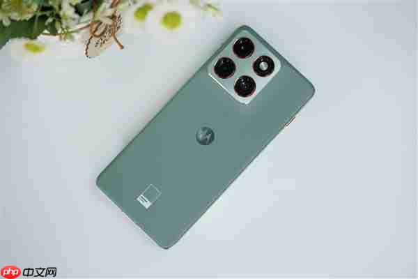 5.99mm超薄机身！联想moto X70 Air图赏