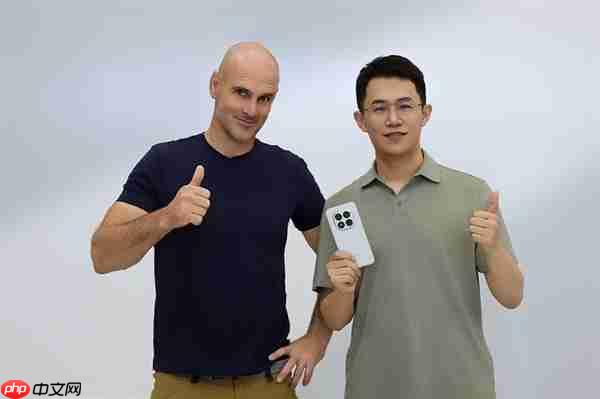 王腾宣布告别手机行业:友商发来邀约被他拒绝 尝试新赛道