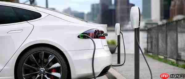 车主们终于等到!特斯拉正式开始推送外放电功能OTA