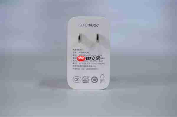 同档唯一165Hz超高刷直屏！一加Ace 6图赏