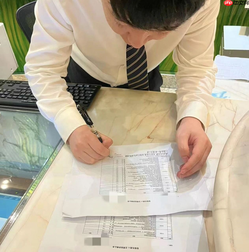 云迹科技机器人健康行:机器人UP迎来专属保养,用心守护酒店智能运营