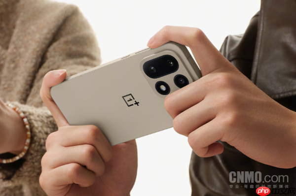 一加15全球发布日期曝光，搭载第五代骁龙8至尊版