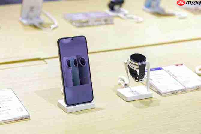 华为携多款明星产品闪耀2025中国移动大会：以技术创新定义智慧生活新范式