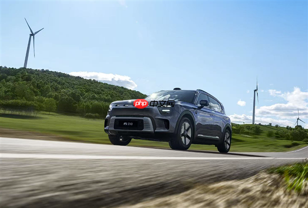 尺寸超奔驰GLB！smart精灵#5 EHD上市：使用吉利雷神混动