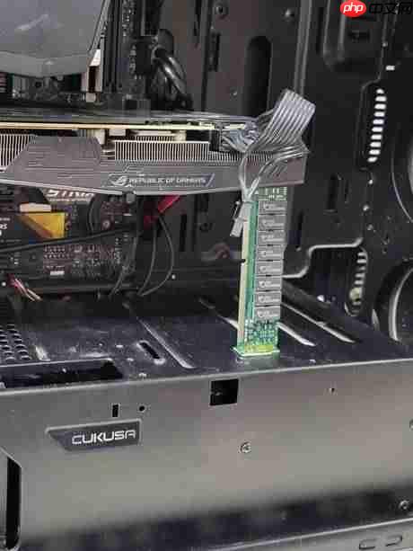 网友晒显卡支架：诺基亚怒顶显卡