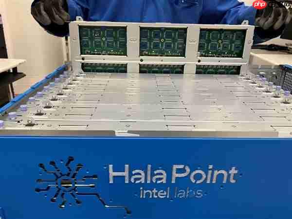 全球首个类脑智算体“智者一号”在中国诞生！迷你冰箱大小、1152个神秘CPU核心