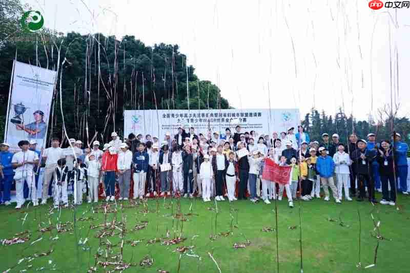 NAVEE助力成都高协联盟赛，智能球包车捐赠拍卖赋能青少年公益