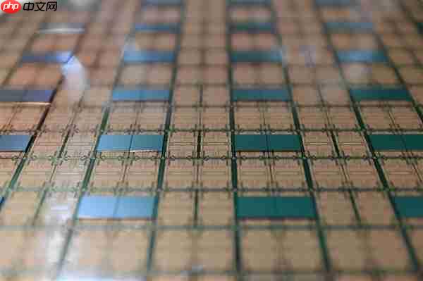 首次!中国芯片领域取得新突破 改进光刻胶缺点:提升7nm及以下先进制程良率