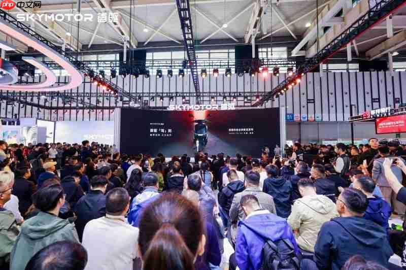 首驱「驾」到!首驱科技全球新品发布,以破界之势开启两轮新纪元