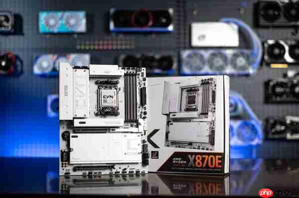 纯白只要2399元！七彩虹首款AMD X870E高端主板开卖