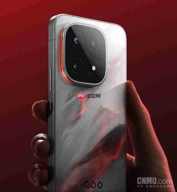 iQOO前三代旗舰机销量分析，第三代销量冠军，第五代首销破纪录