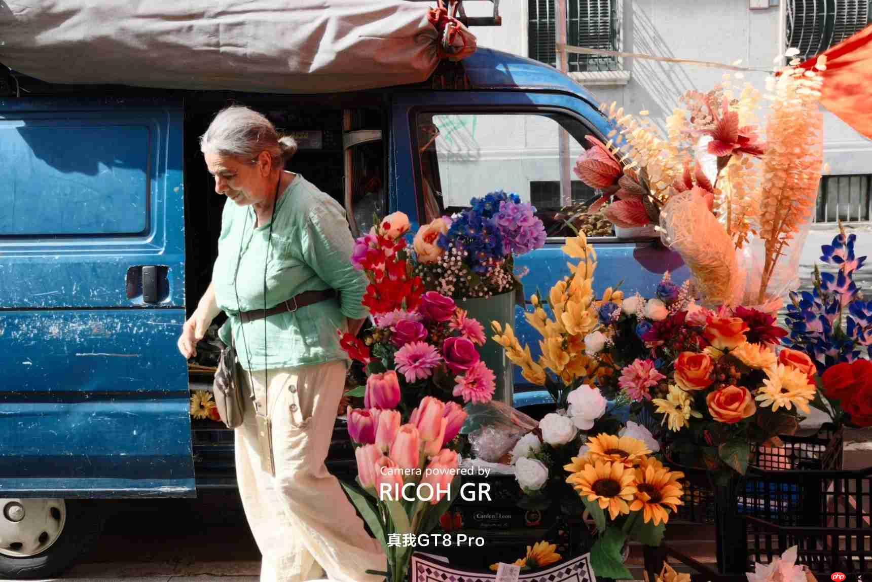 搭载理光GR影像系统！真我GT8系列正式发布