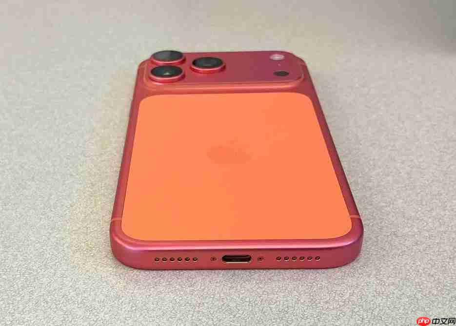 橙色iPhone 17 Pro Max褪色成玫瑰金？苹果客服回应！