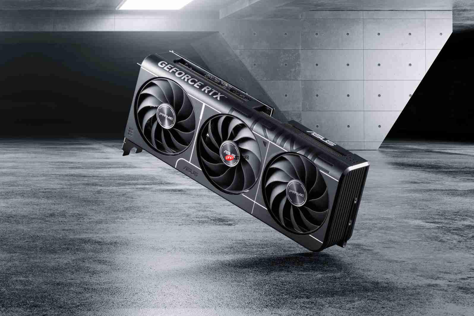 高效率图像生成 华硕RTX 5070显卡助力实现!