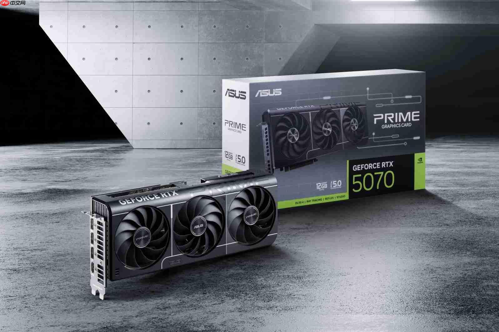 高效率图像生成 华硕RTX 5070显卡助力实现!