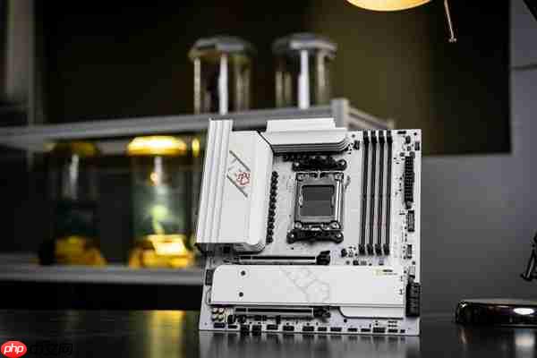 七彩虹高性价比新品B850M超级黑刃与MEOW B850M开售