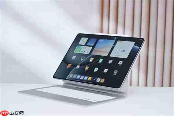 雷军称自己是社恐型e人:提前两个月开始准备年度演讲稿