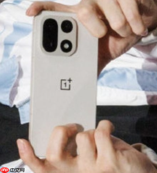 一加15首批搭载ColorOS 16 第五代骁龙8至尊版加持？