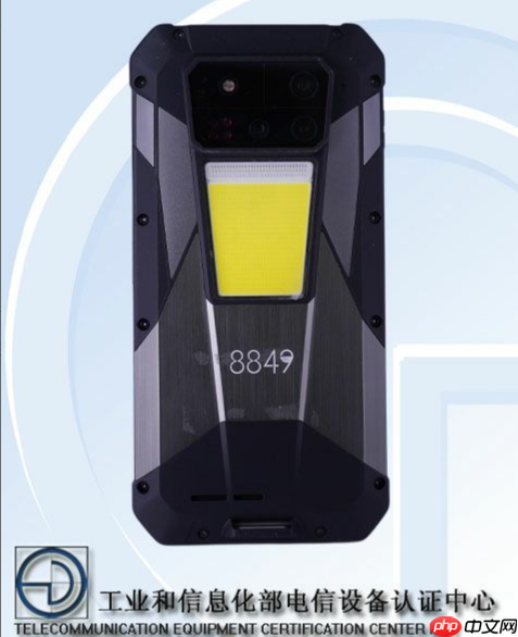 新款8849手机现身工信部，配备2K屏幕、大容量电池，轻盈机身仅重530g