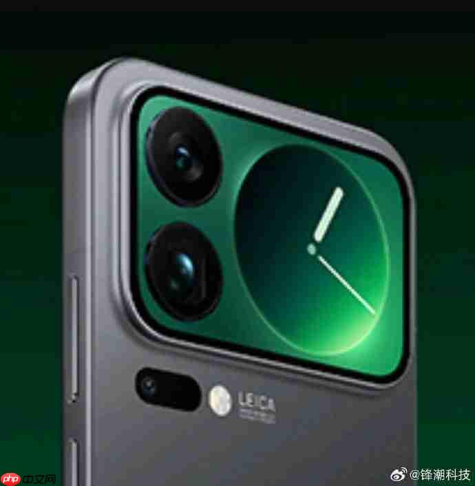 背面屏幕回归？小米官博曝光小米 17真机