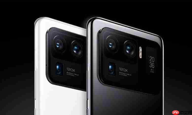 背面屏幕回归？小米官博曝光小米 17真机