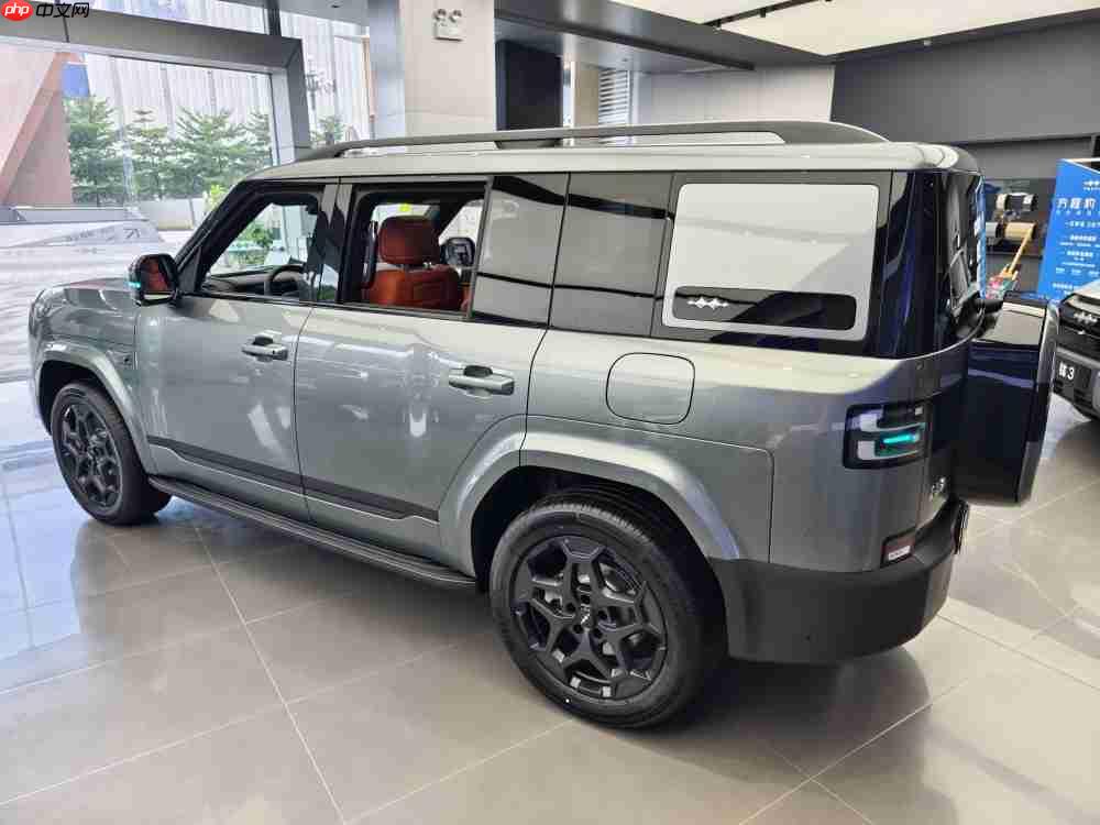 方程豹钛7线下体验：不只是便宜，或有望成品牌销冠？