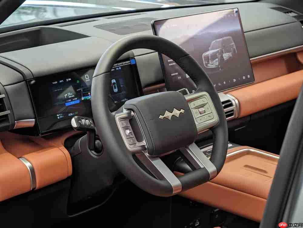 方程豹钛7线下体验：不只是便宜，或有望成品牌销冠？