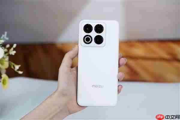 行业唯一四等边白面板！魅族22图赏