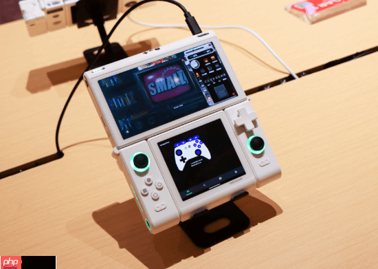 中国原创变形模块化结构！壹号方糖全新双屏安卓变形掌机正式公布