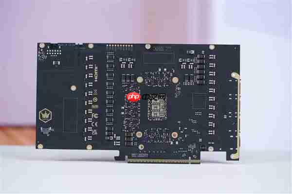 最强非公版!影驰RTX 5070 Ti HOF OC LAB黑魂X显卡图赏