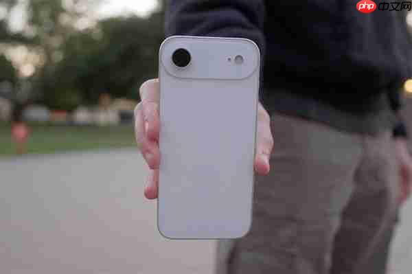 苹果首发！曝iPhone 17系列国行版将落地eSIM