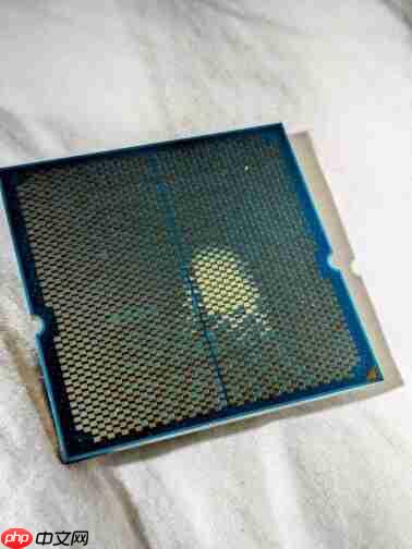 原因未知：两颗锐龙9 9950X运行GMP测试接连被烧！没有超频超压