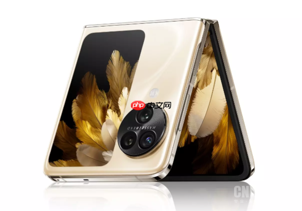 当轻薄不再是折叠屏软肋 手机厂商靠什么“强抢用户”？