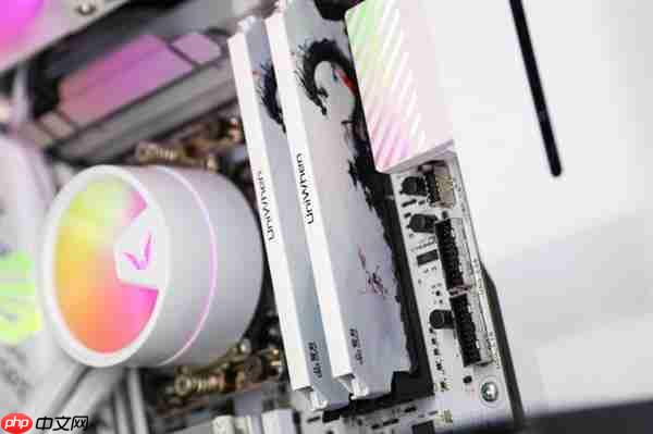 国韵性价比再攀高峰 云彣绫龙系列48GB DDR5内存首测